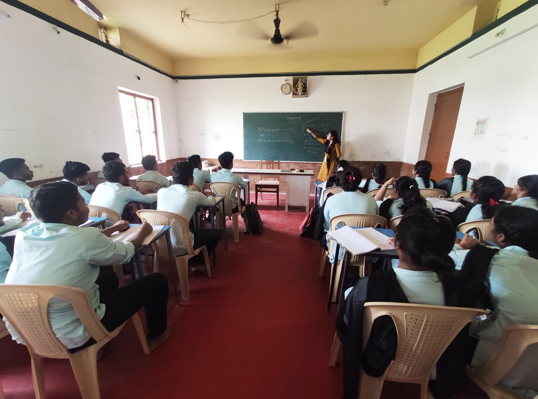 Micro Class College Microsolutions Computer Acdemy (Degree) College